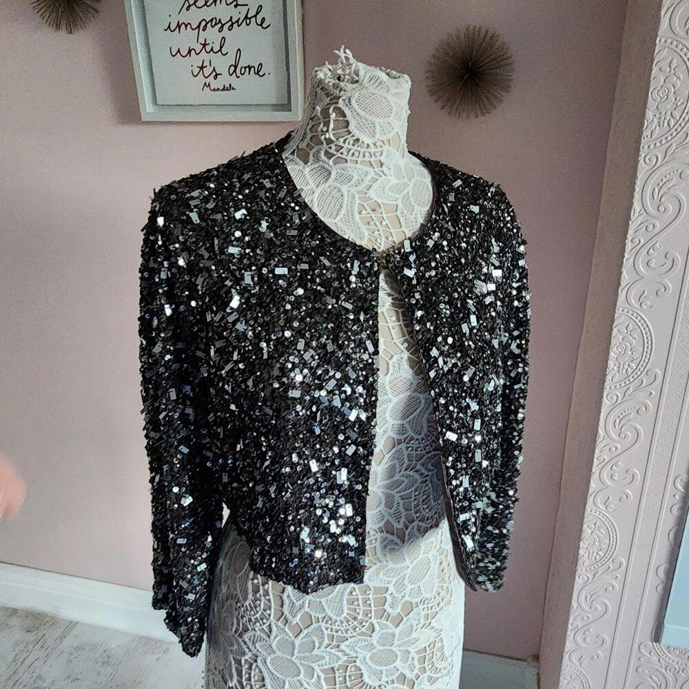 LKNW sequin Lafayette 148 jacket short eyelet closure unique taupe gray 16 JJ10 - Picture 2 of 9
